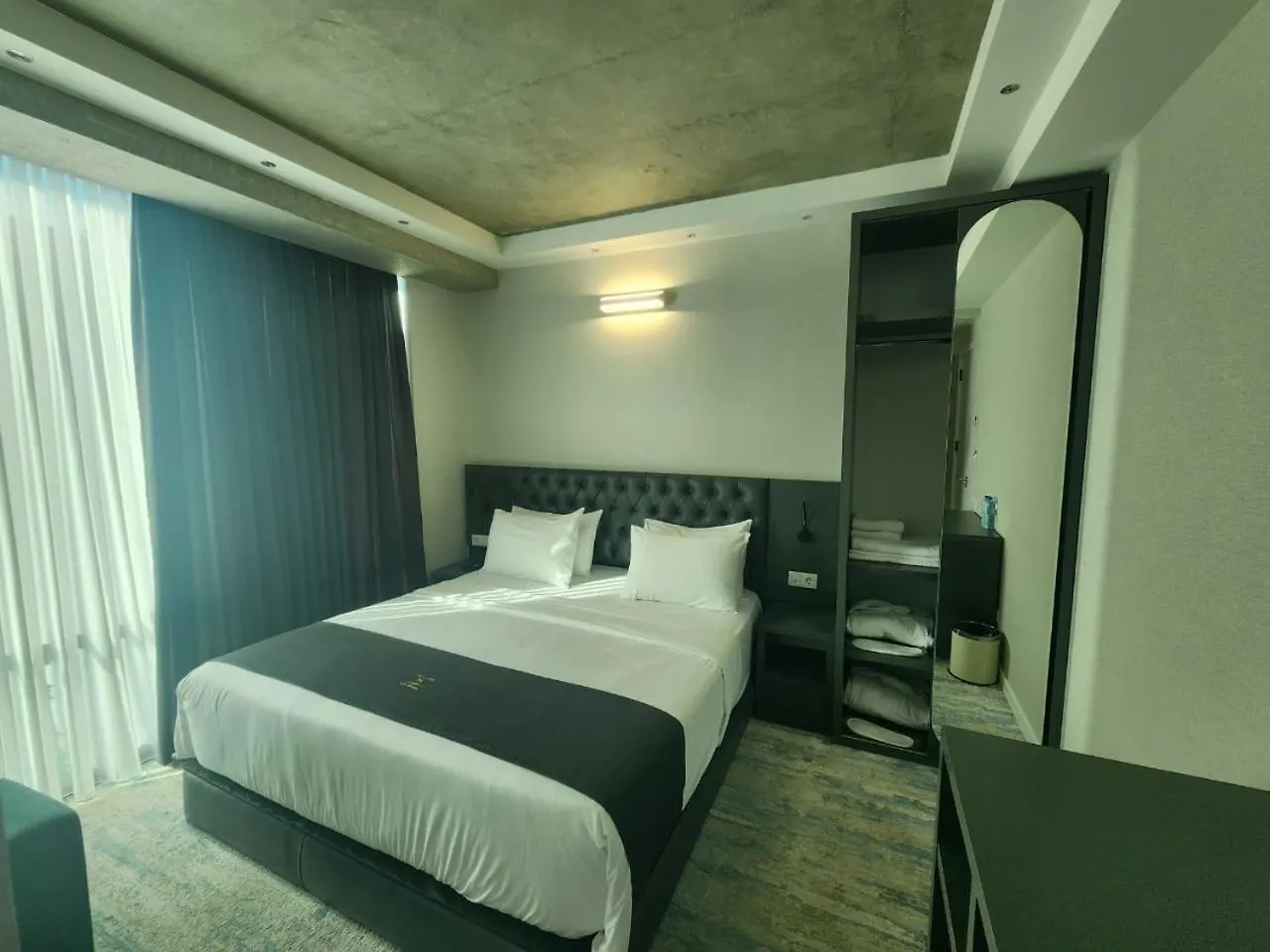Miterrace Hotel טביליסי
